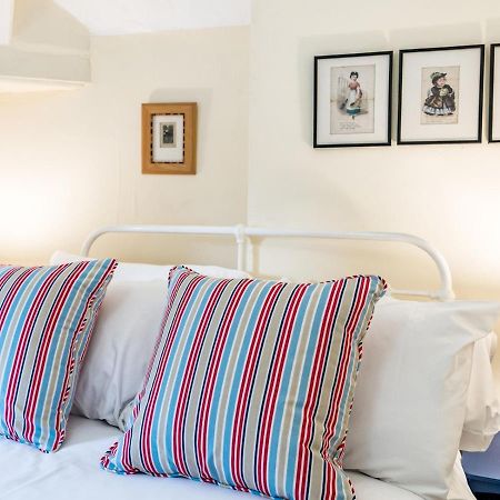 Pass The Keys Cosy 2 Bedroom Victorian Cottage Ludlow Buitenkant foto