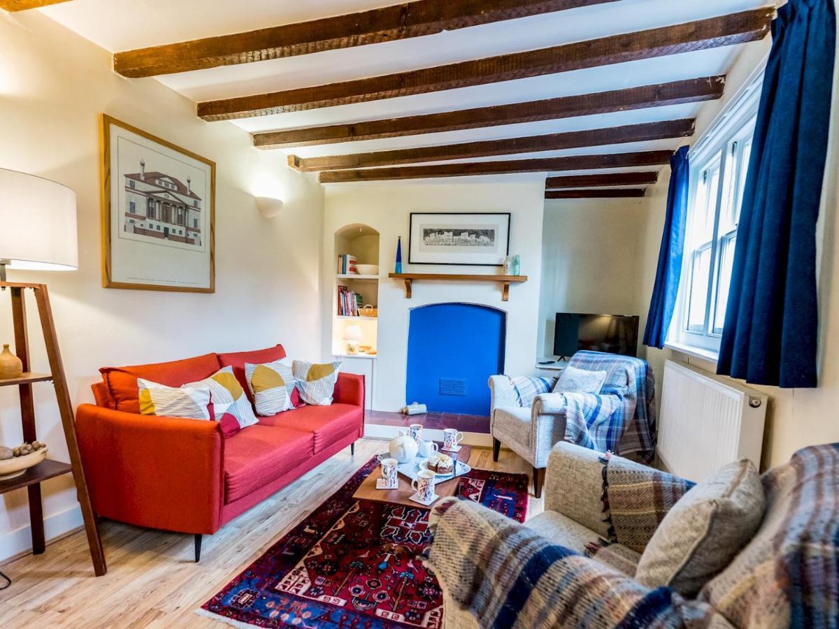 Pass The Keys Cosy 2 Bedroom Victorian Cottage Ludlow Buitenkant foto